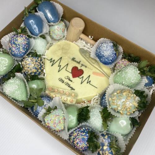 Indulge In Love Heart Smash Cake Box
